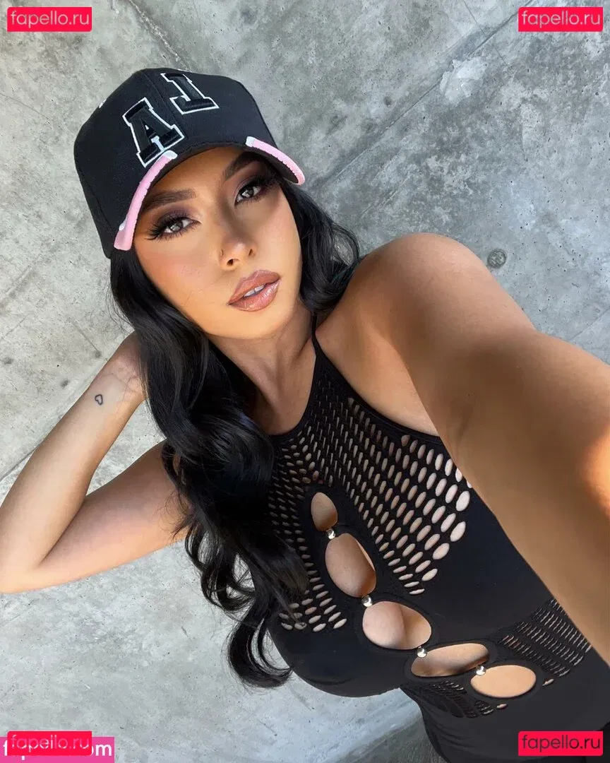 Thestarvasquez Onlyfans Photo Gallery 