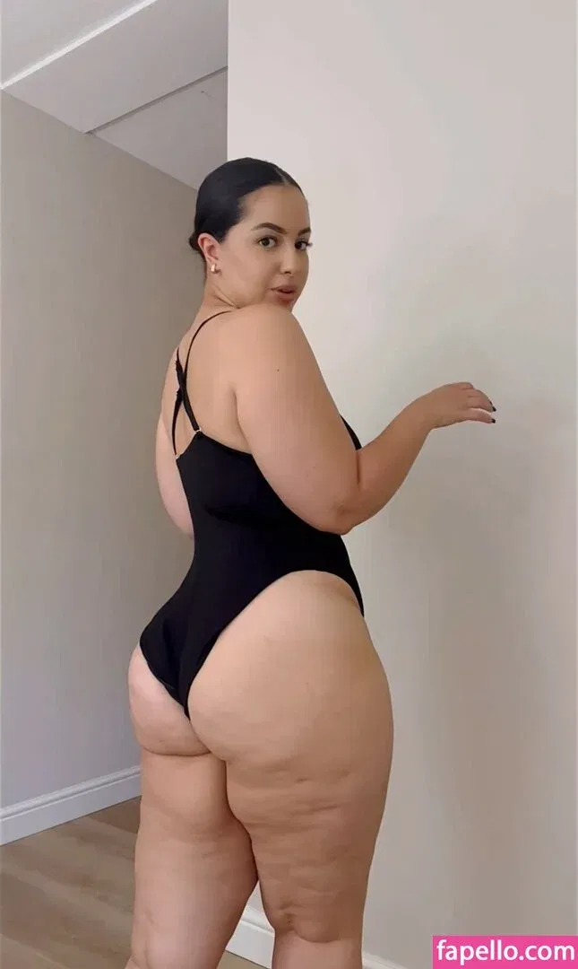 Moroccan Zina Onlyfans Photo Gallery 