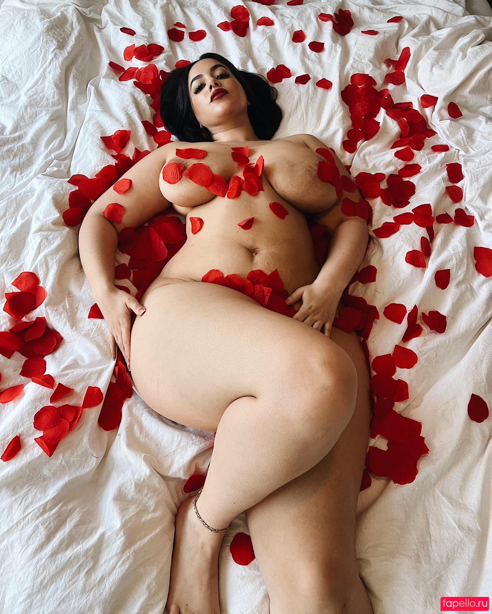 Moroccan Zina Onlyfans Photo Gallery 