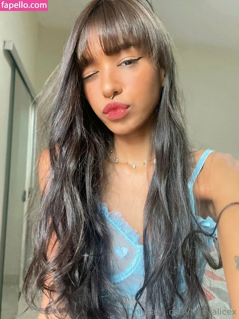 tinxyalicex Onlyfans Photo Gallery 