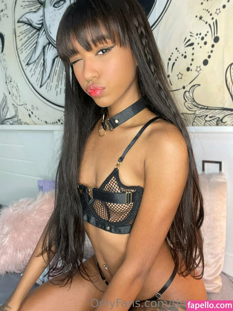 tinxyalicex Onlyfans Photo Gallery 