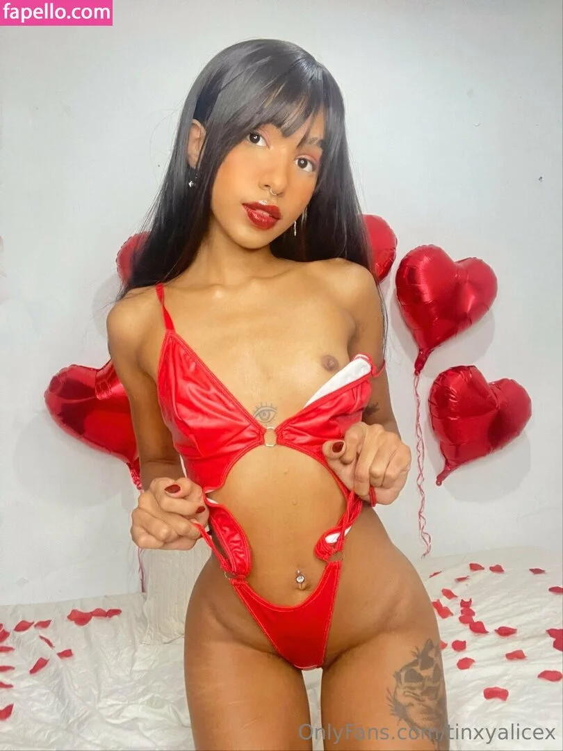tinxyalicex Onlyfans Photo Gallery 