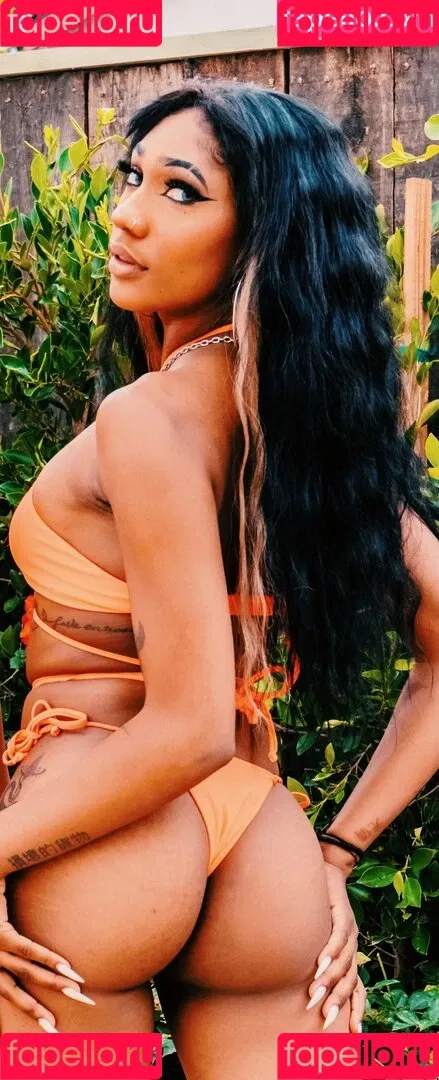 xcocodiorx Onlyfans Photo Gallery 