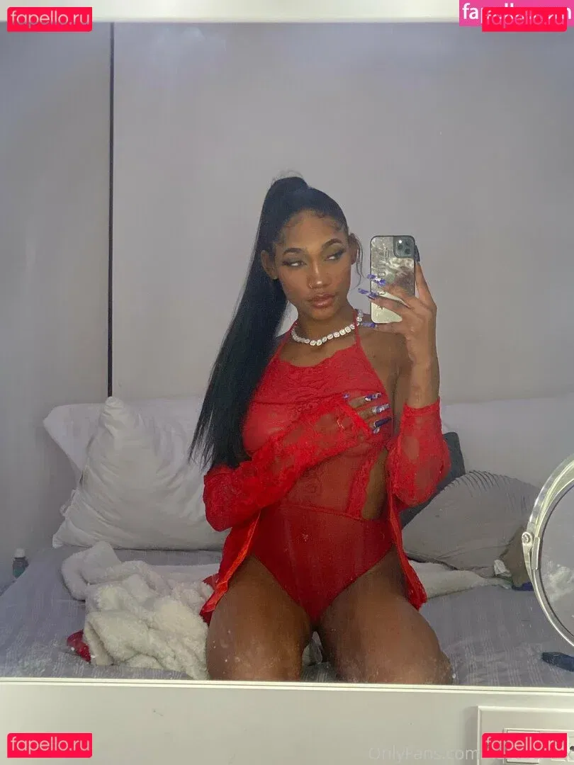 xcocodiorx Onlyfans Photo Gallery 