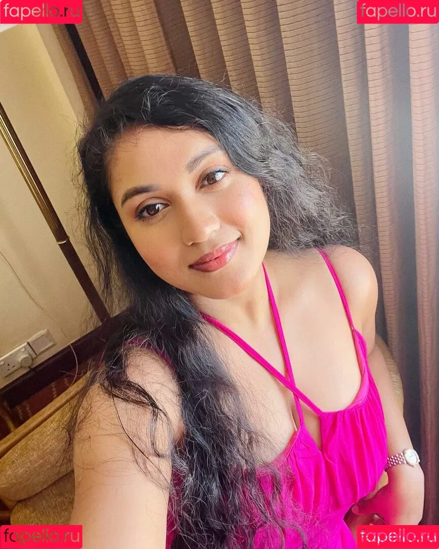 Nimesha Jayarathne Onlyfans Photo Gallery 