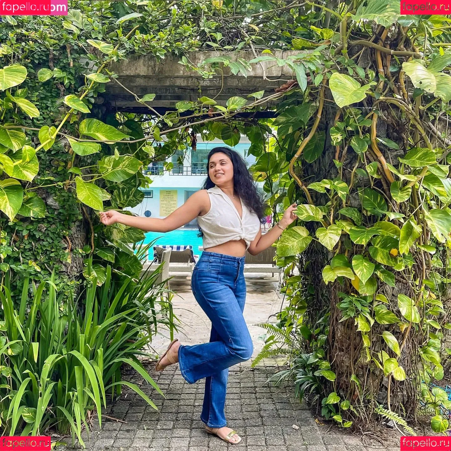 Nimesha Jayarathne Onlyfans Photo Gallery 