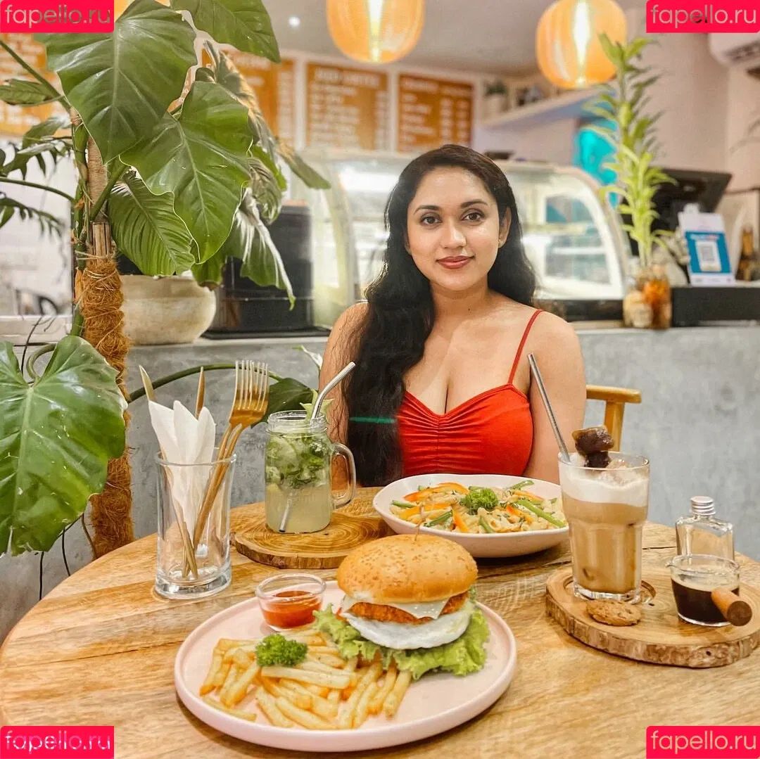 Nimesha Jayarathne Onlyfans Photo Gallery 