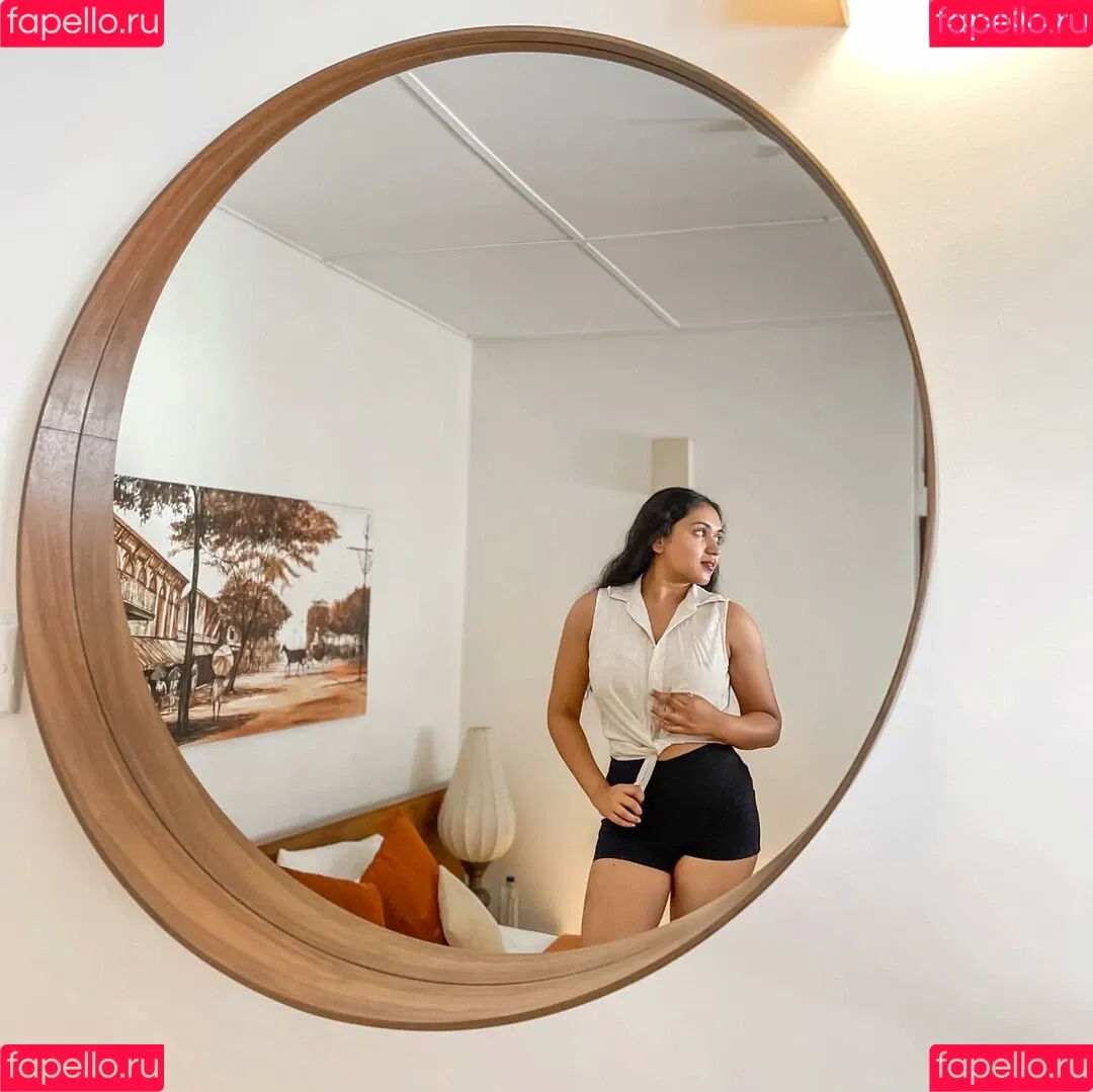 Nimesha Jayarathne Onlyfans Photo Gallery 