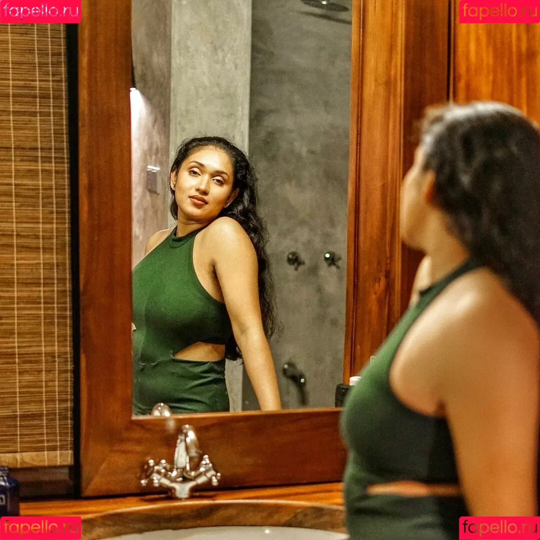 Nimesha Jayarathne Onlyfans Photo Gallery 