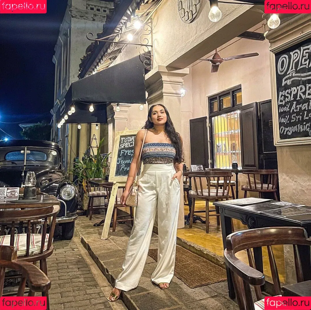 Nimesha Jayarathne Onlyfans Photo Gallery 