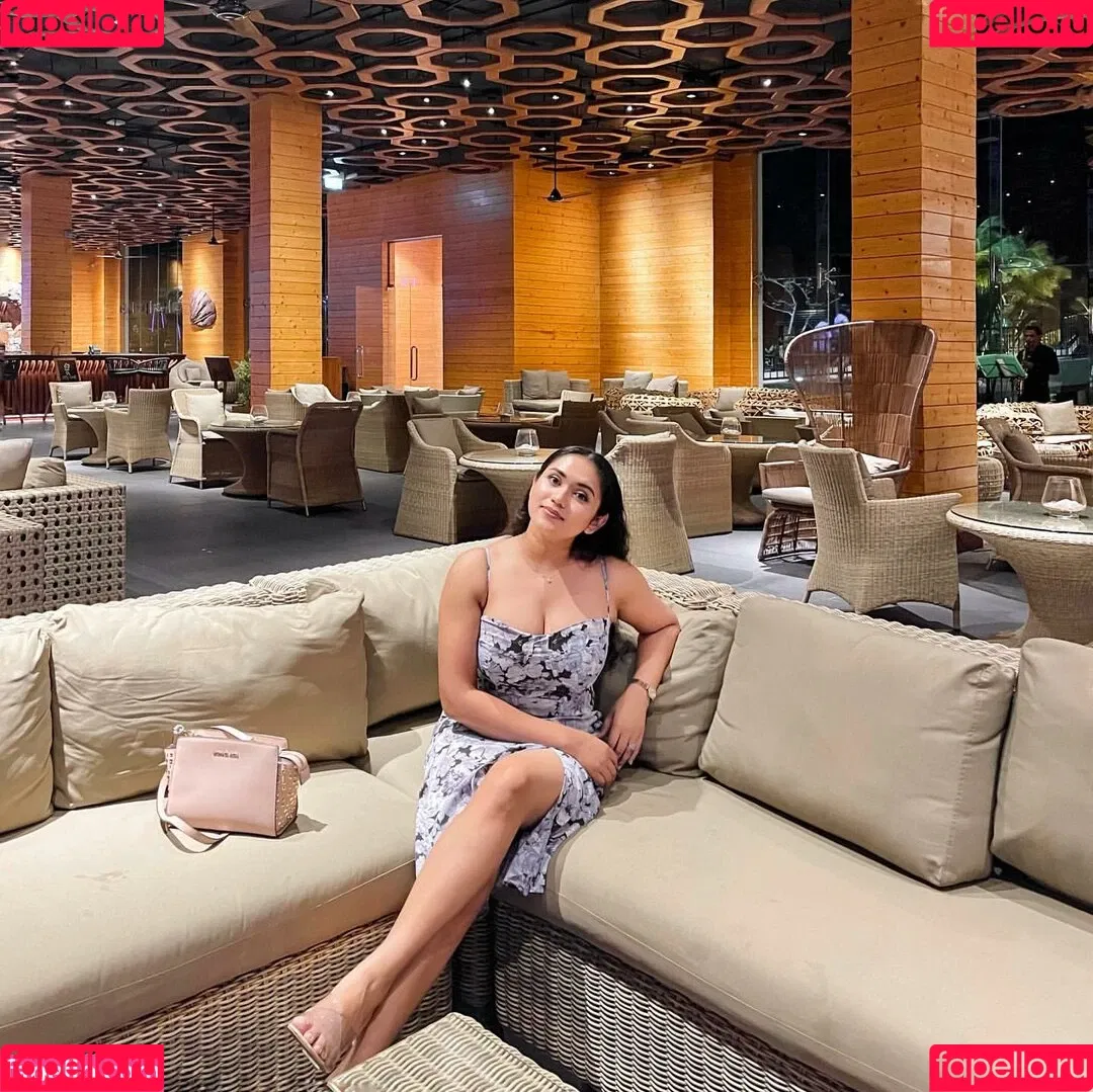 Nimesha Jayarathne Onlyfans Photo Gallery 
