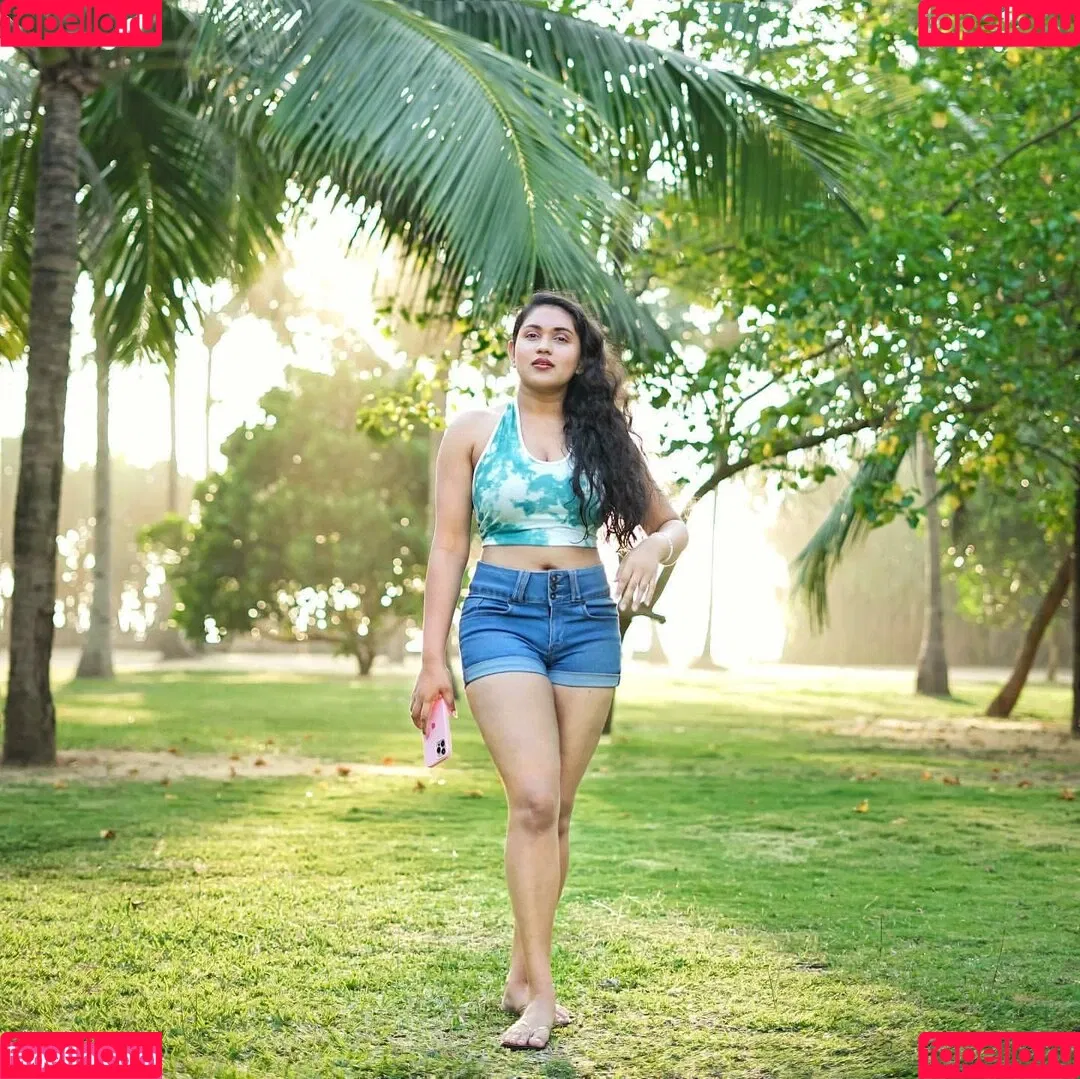 Nimesha Jayarathne Onlyfans Photo Gallery 