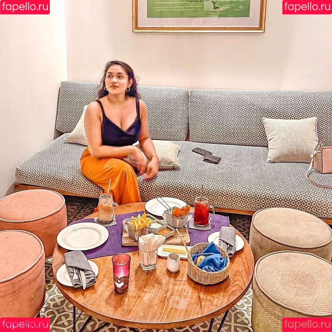 Nimesha Jayarathne Onlyfans Photo Gallery 