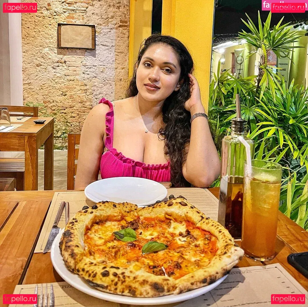 Nimesha Jayarathne Onlyfans Photo Gallery 