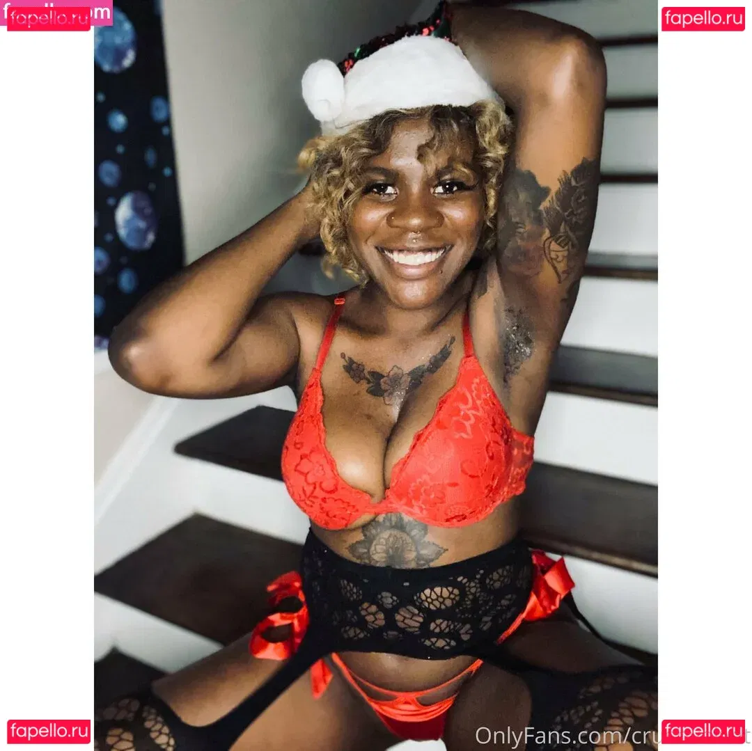 crushvelvet Onlyfans Photo Gallery 