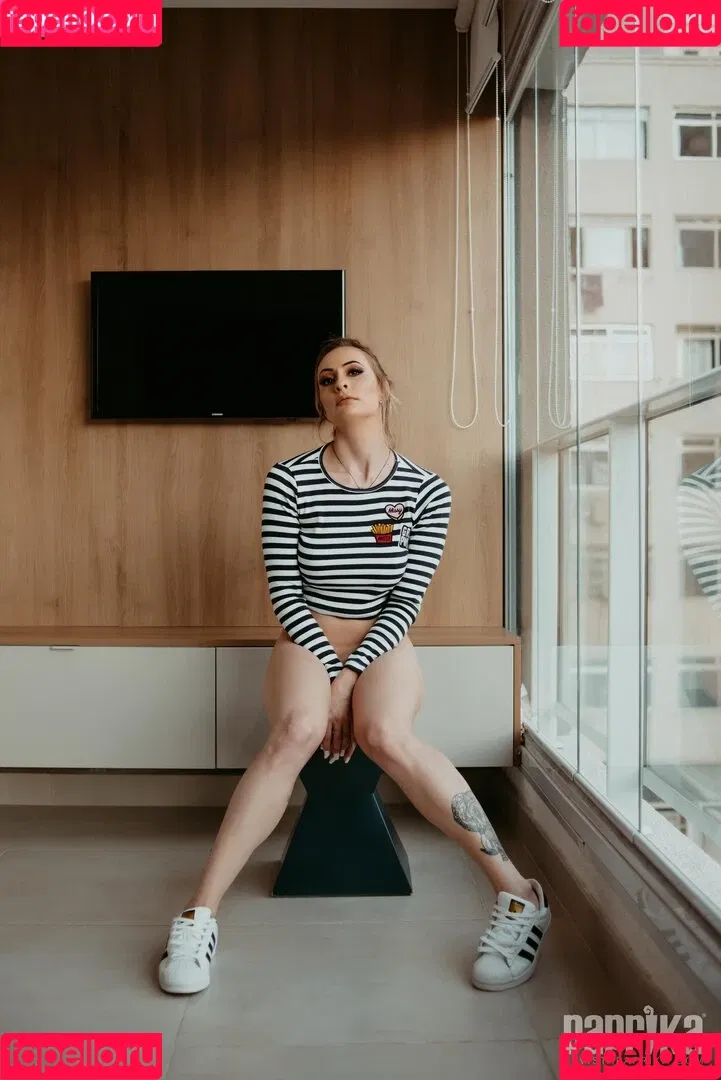 Gabi Marciglio Onlyfans Photo Gallery 