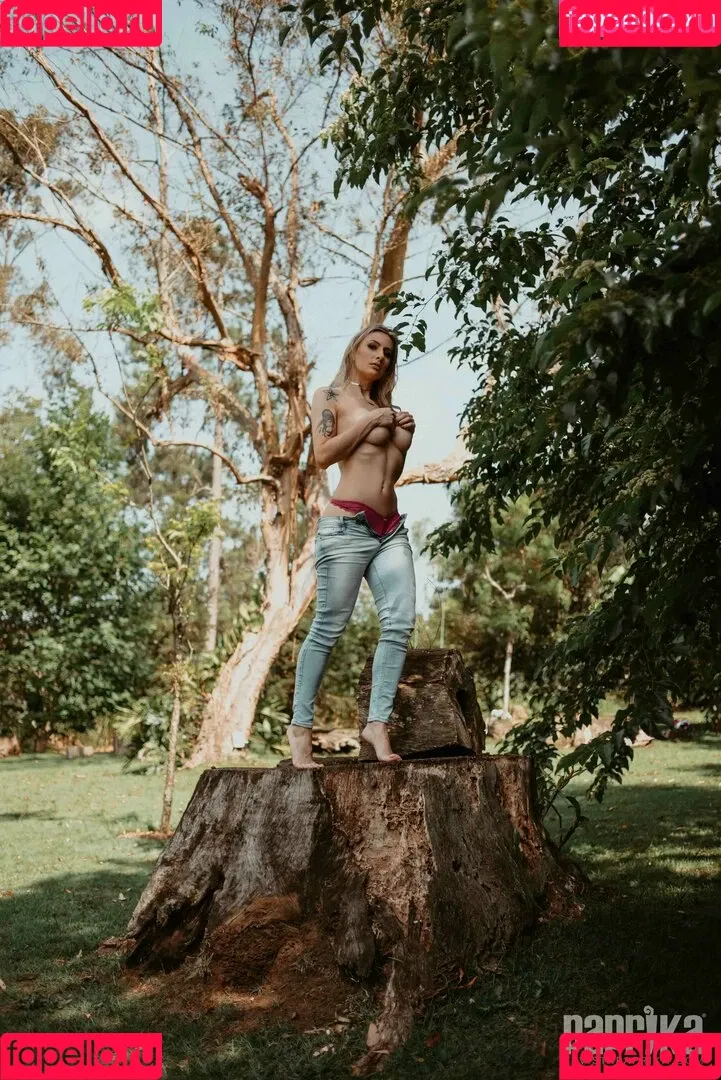 Gabi Marciglio Onlyfans Photo Gallery 