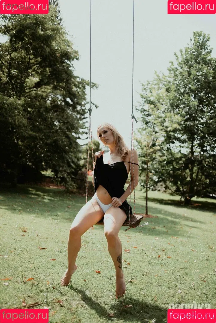 Gabi Marciglio Onlyfans Photo Gallery 