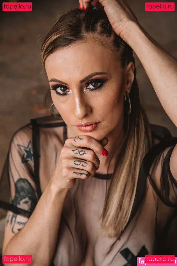 Gabi Marciglio Onlyfans Photo Gallery 