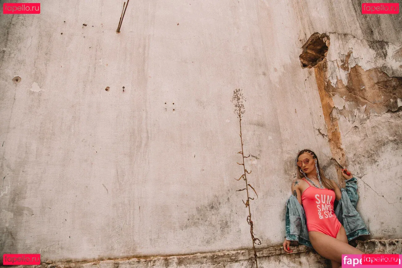 Gabi Marciglio Onlyfans Photo Gallery 