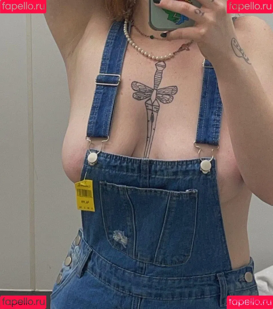 Izzyisdying Onlyfans Photo Gallery 