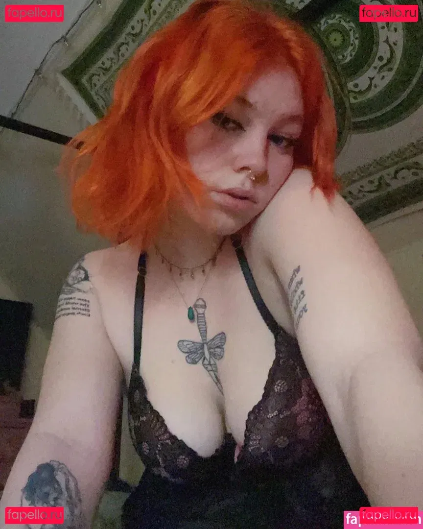 Izzyisdying Onlyfans Photo Gallery 