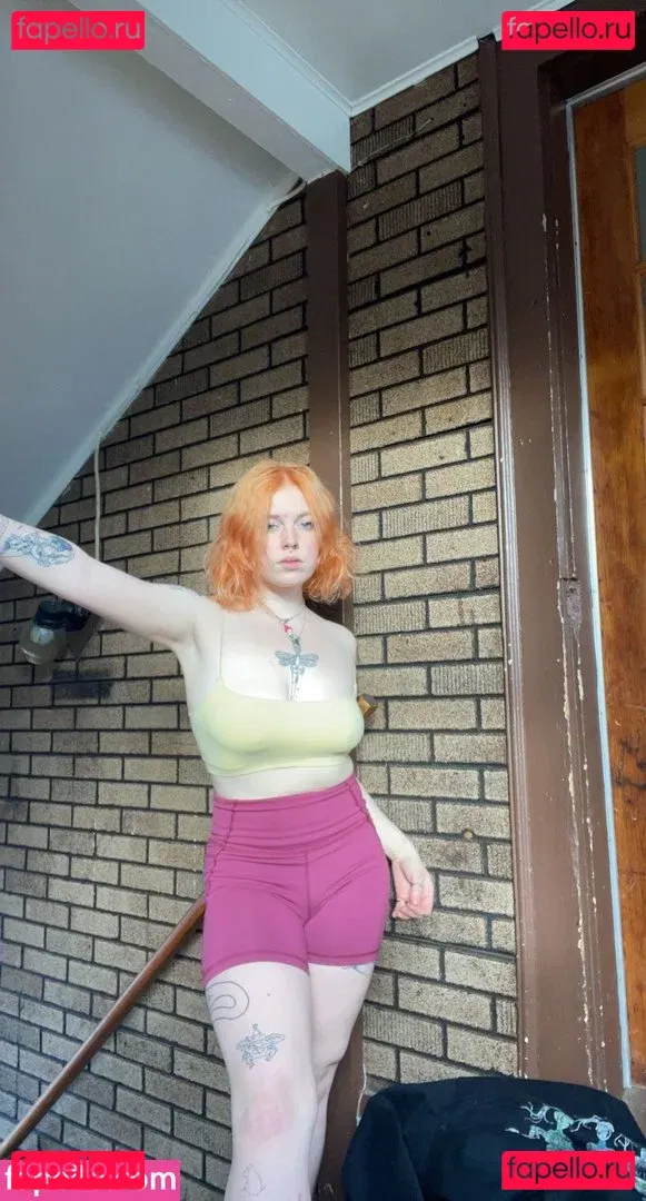 Izzyisdying Onlyfans Photo Gallery 