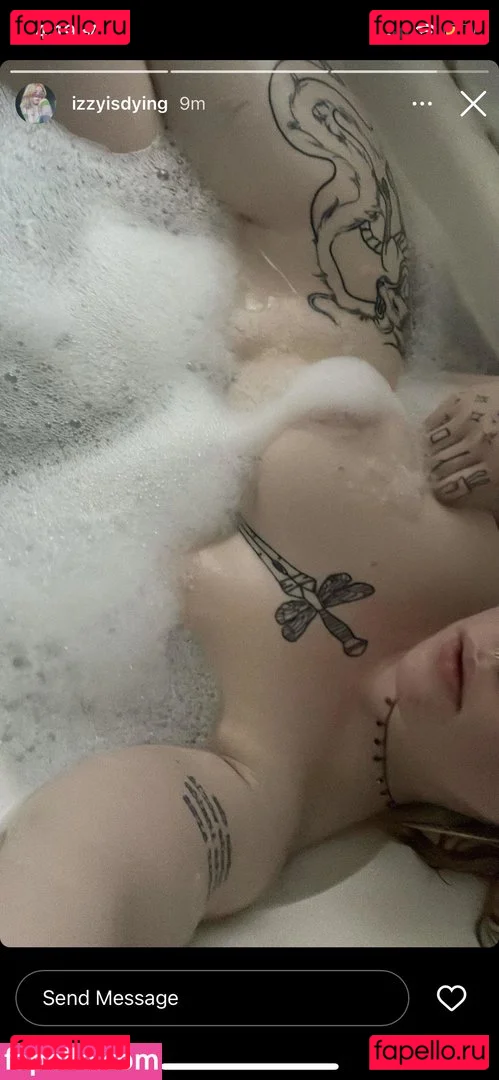 Izzyisdying Onlyfans Photo Gallery 