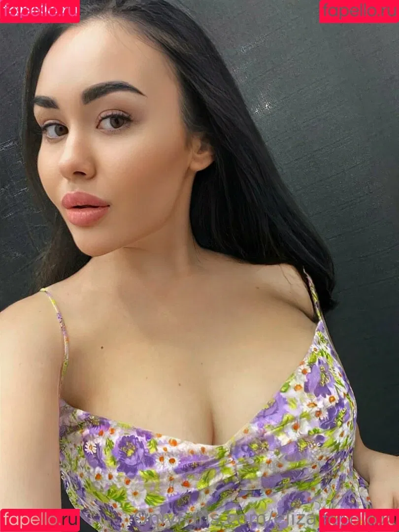 Elizabeth Fox Onlyfans Photo Gallery 