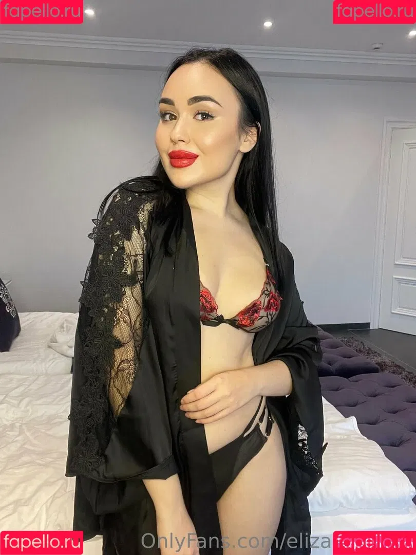 Elizabeth Fox Onlyfans Photo Gallery 