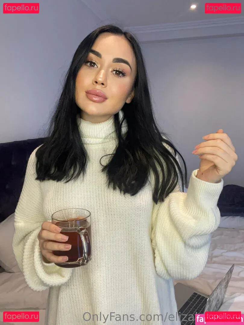 Elizabeth Fox Onlyfans Photo Gallery 