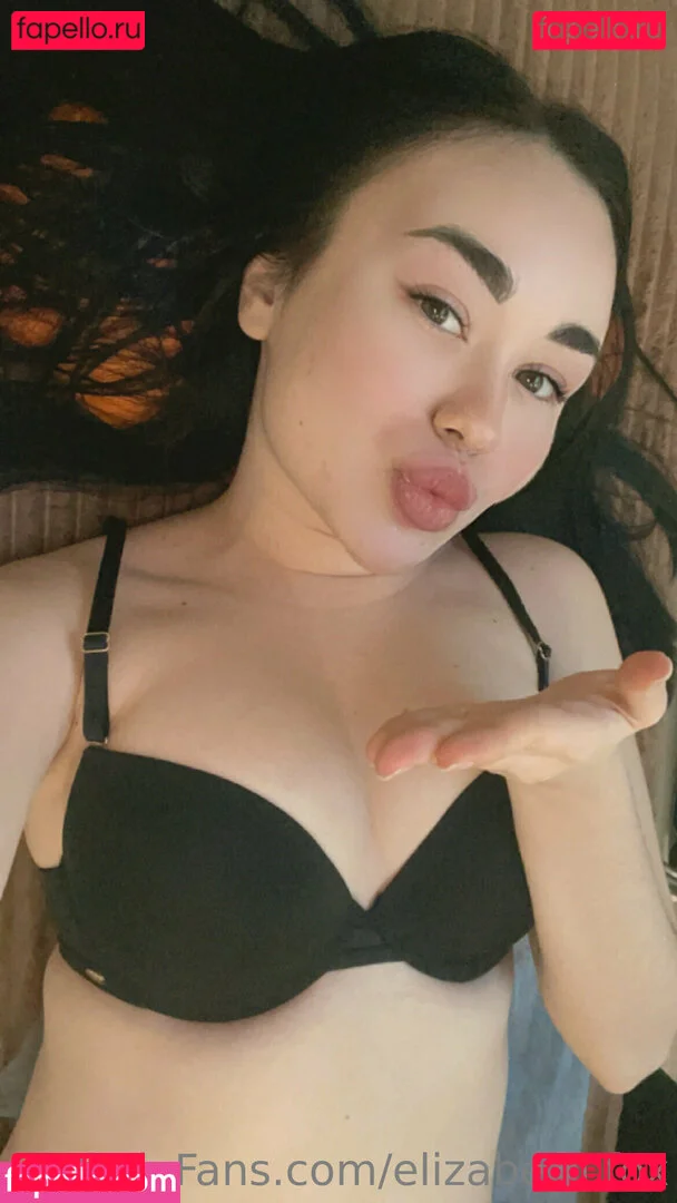 Elizabeth Fox Onlyfans Photo Gallery 