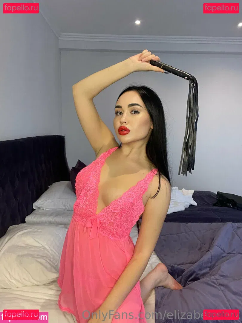 Elizabeth Fox Onlyfans Photo Gallery 