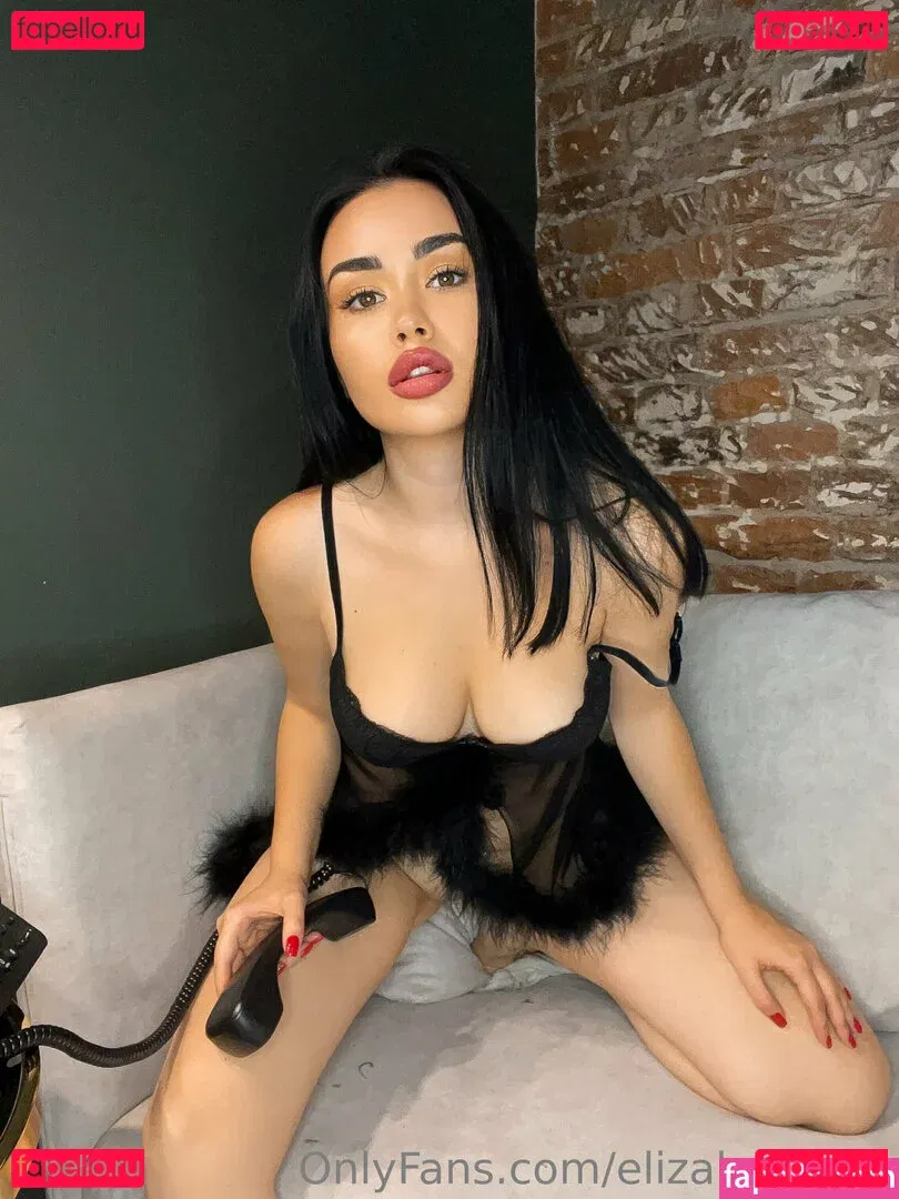 Elizabeth Fox Onlyfans Photo Gallery 