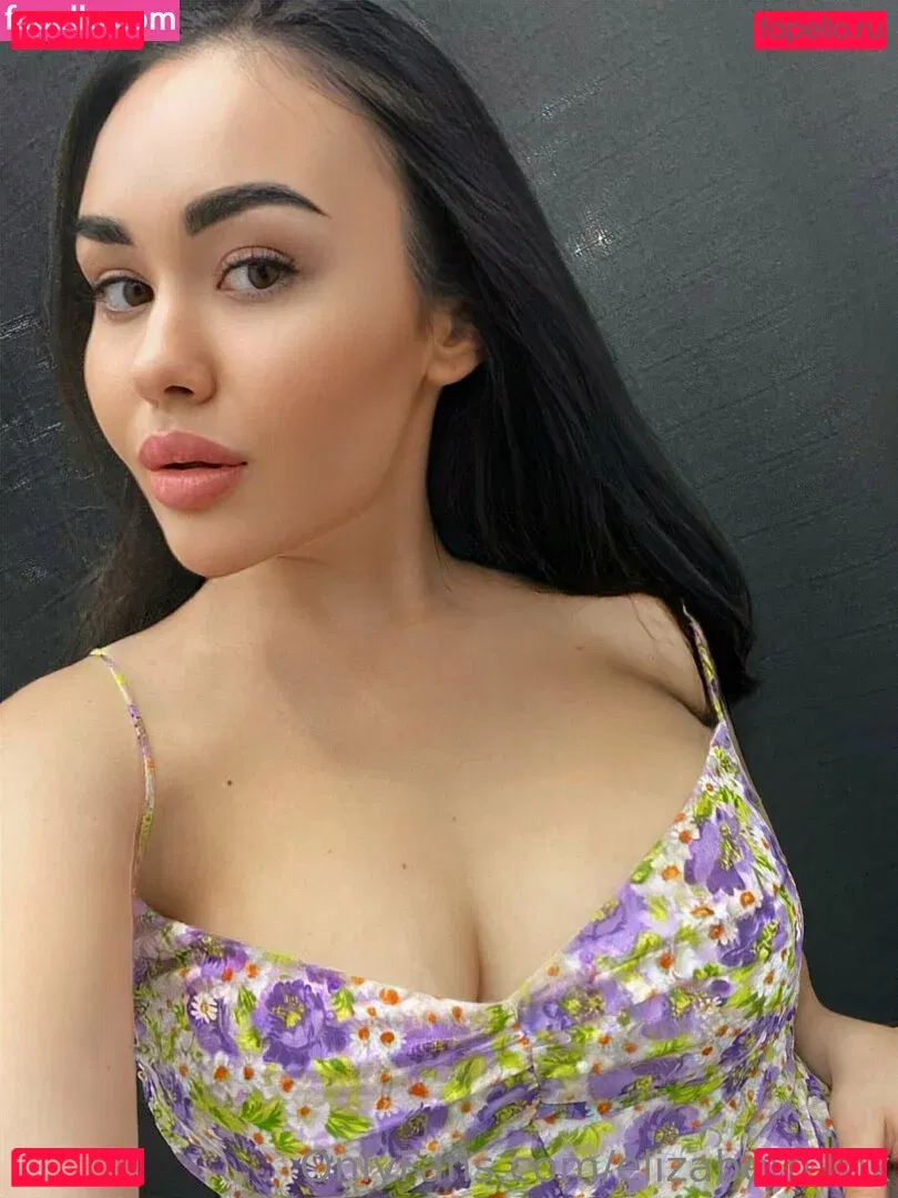 Elizabeth Fox Onlyfans Photo Gallery 