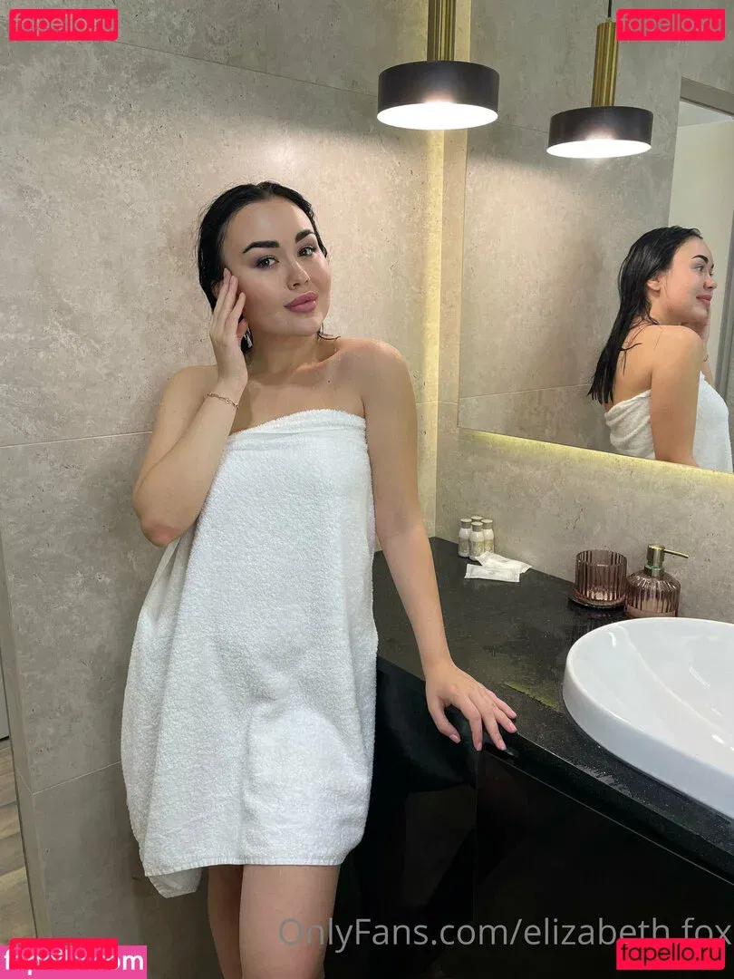 Elizabeth Fox Onlyfans Photo Gallery 