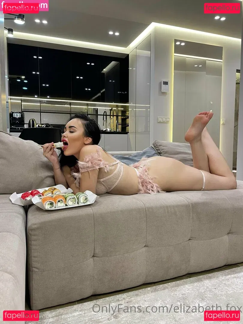 Elizabeth Fox Onlyfans Photo Gallery 