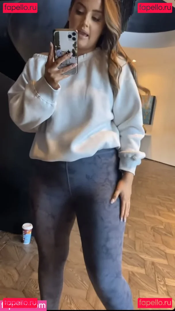 Jessica W Onlyfans Photo Gallery 