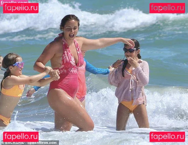 Jessica W Onlyfans Photo Gallery 