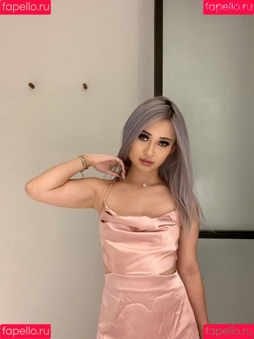 Gina Nguyen Onlyfans Photo Gallery 