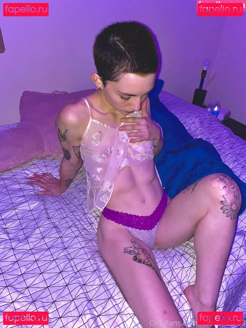 neonalice333 Onlyfans Photo Gallery 