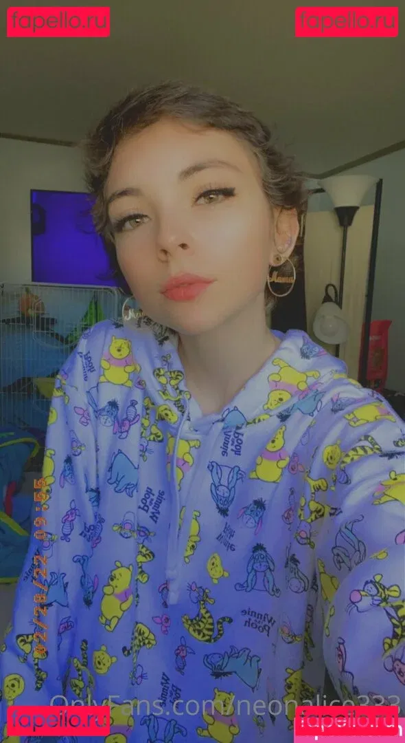 neonalice333 Onlyfans Photo Gallery 