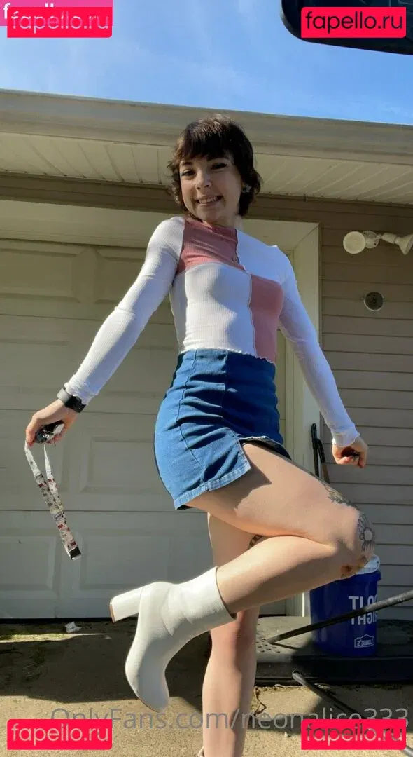 neonalice333 Onlyfans Photo Gallery 