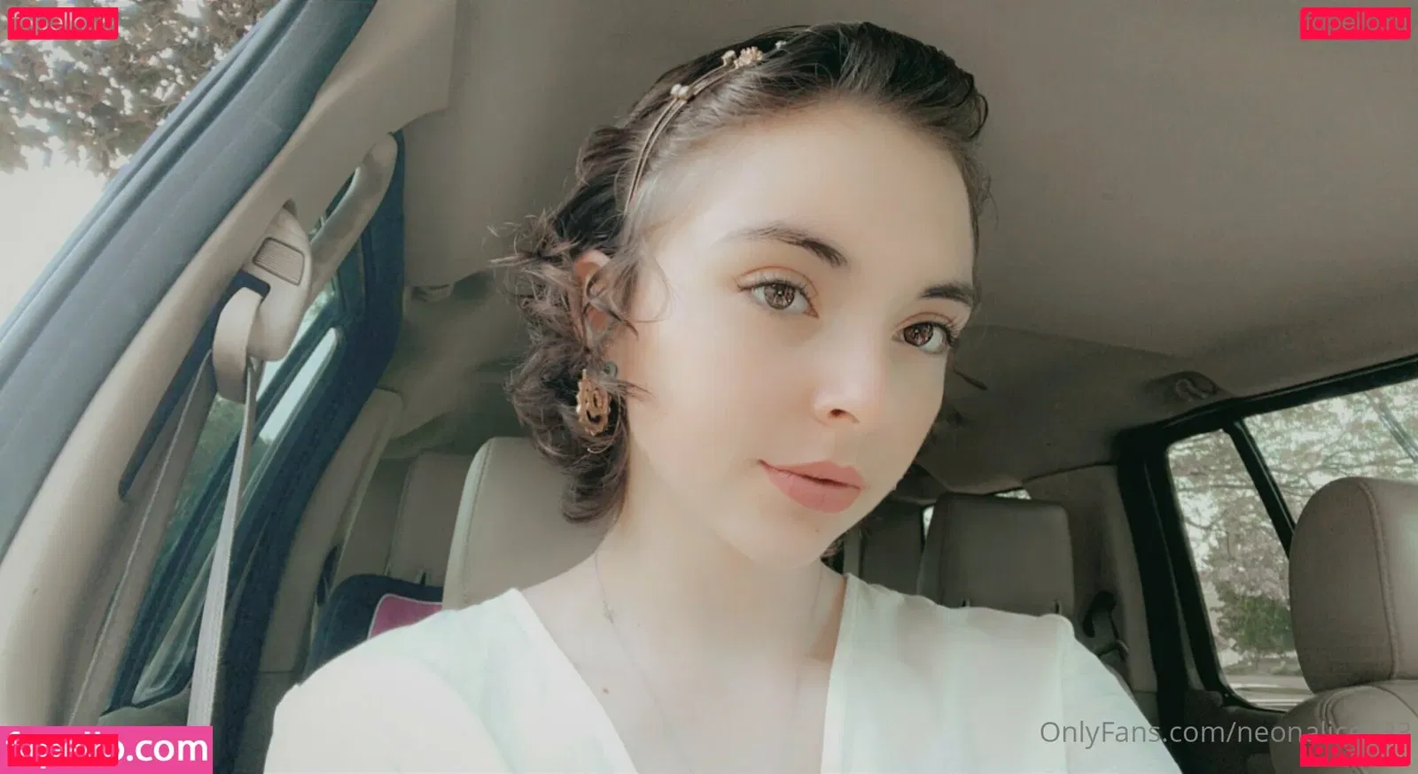 neonalice333 Onlyfans Photo Gallery 
