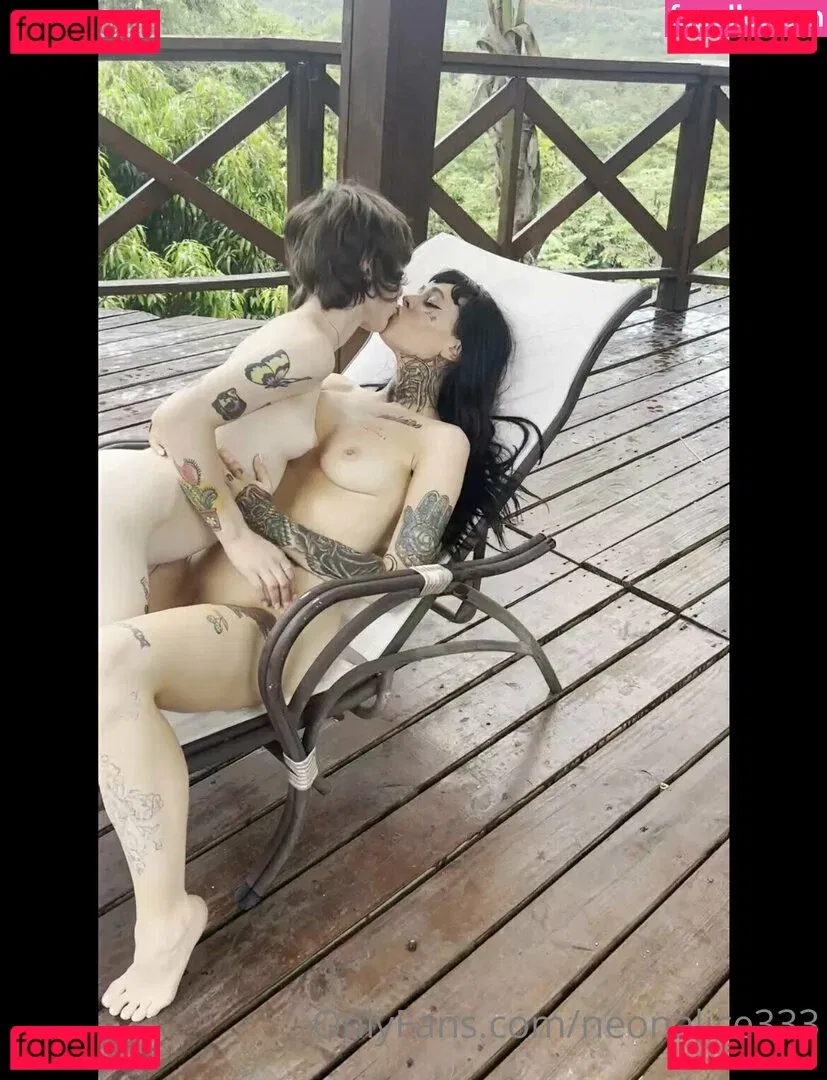 neonalice333 Onlyfans Photo Gallery 