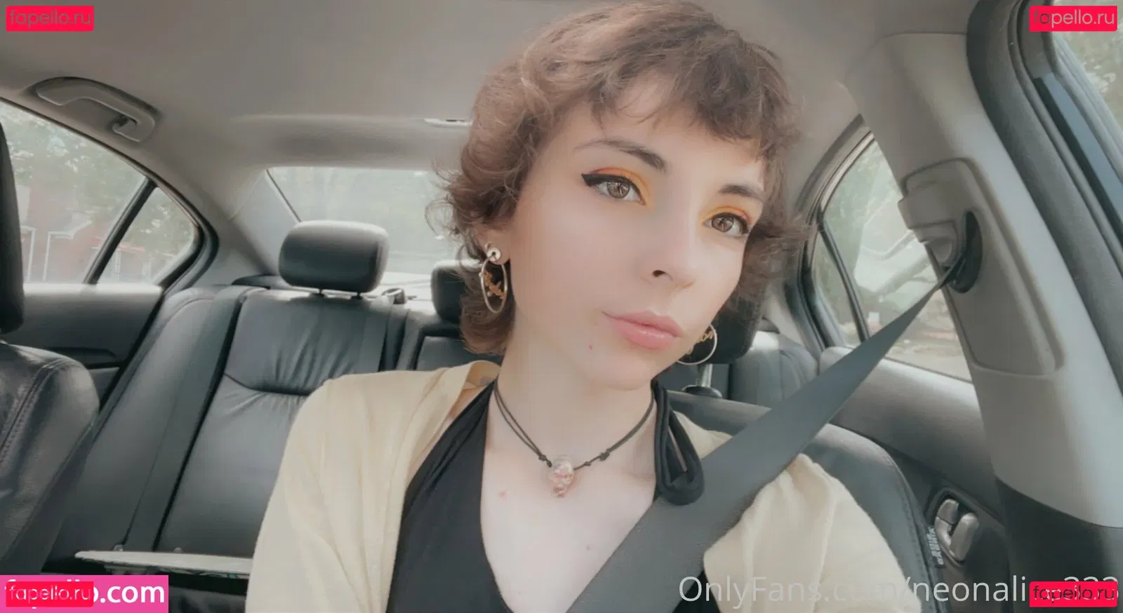 neonalice333 Onlyfans Photo Gallery 