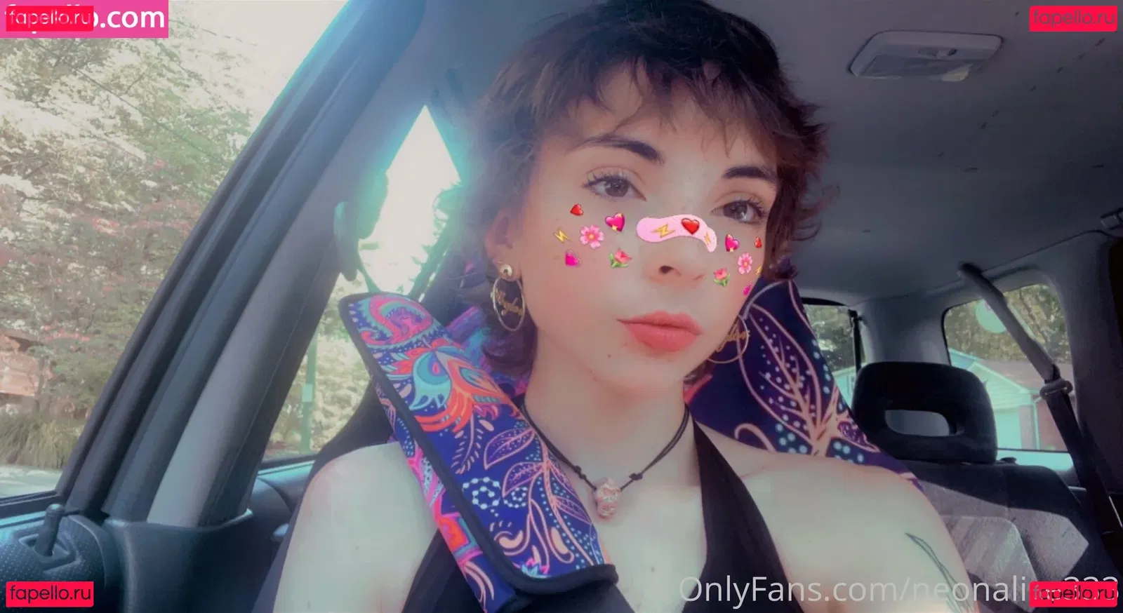 neonalice333 Onlyfans Photo Gallery 