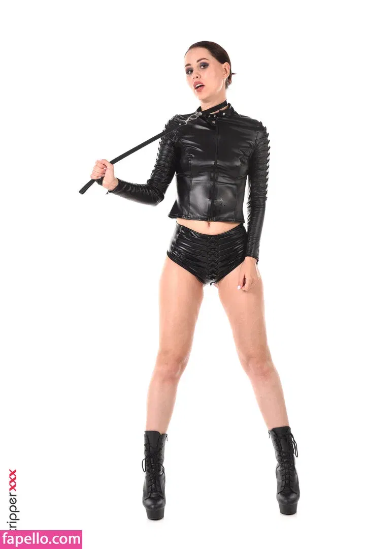 Marie Berger Onlyfans Photo Gallery 