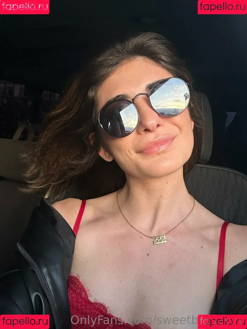 sweetbutsavvy Onlyfans Photo Gallery 
