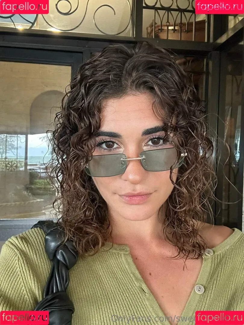 sweetbutsavvy Onlyfans Photo Gallery 